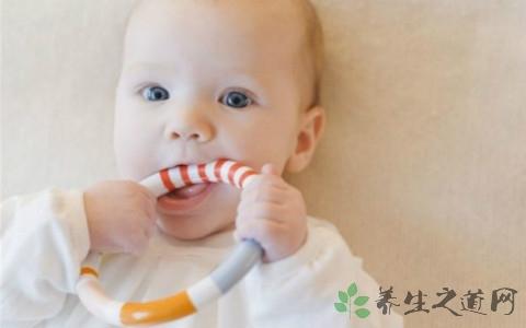 婴幼儿长牙吃什么 婴幼儿长牙期厌食吃什么好