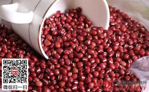 红豆营养价值及功效 红豆的功效与作用有哪些 红豆的营养价值
