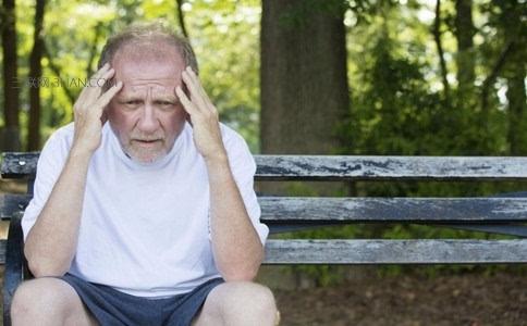 记忆力减退的改善方法 老年人记忆力减退原因有哪些？如何改善