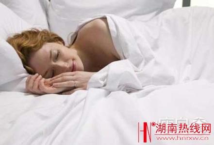 女性不健康的睡眠习惯 不健康的睡姿