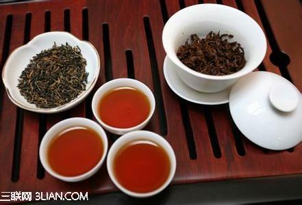 喝红茶有什么好处 喝红茶有什么好处 喝红茶的好处介绍