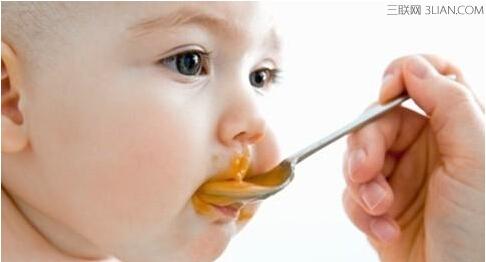 核桃油怎么给宝宝吃 宝宝吃核桃油能补脑吗