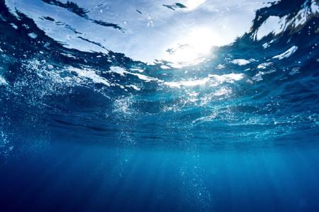 大海为什么是蓝色的 海水为什么是蓝色的呢