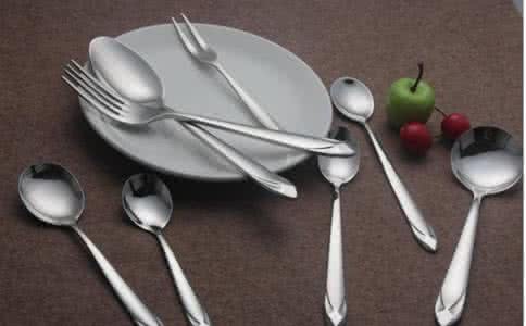 不锈钢餐具 记住一定要正确使用不锈钢餐具