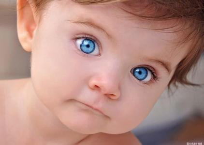 宝宝眼线判断眼睛大小 宝宝眼睛健康如何判断