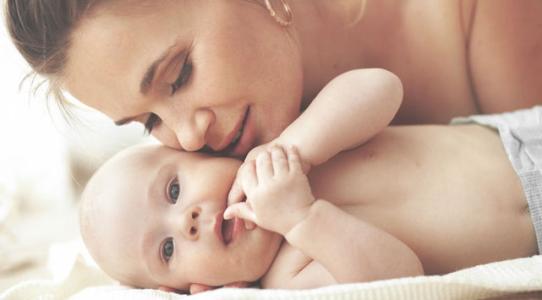 宝宝断奶的最佳方法 宝宝母乳喂养多久最好