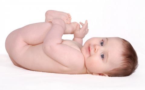 新生儿腹泻的原因 20天宝宝腹泻是什么原因 新生儿拉肚子的原因
