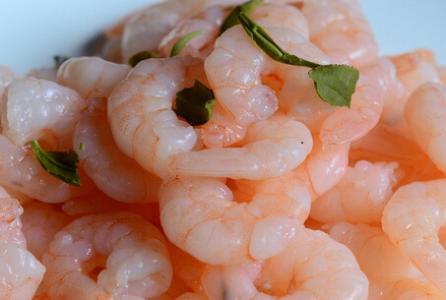 虾仁肉丸的食用方法 虾仁怎么吃好吃 虾仁的食用方法