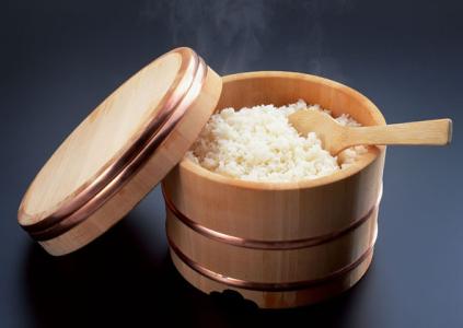健康知识：多吃米饭少吃菜缓解失眠