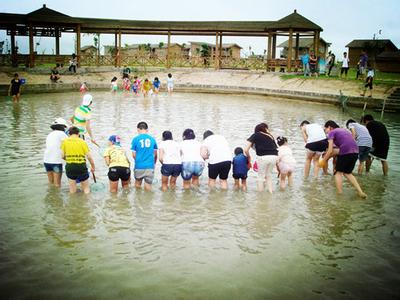 系草与校草浑水摸鱼 浑水与摸鱼