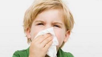 6岁宝宝流鼻血怎么办 六岁小孩流鼻血是什么原因