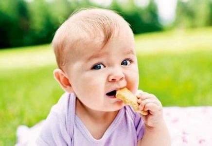 5个月宝宝怎么食补补钙 5个月宝宝怎么补钙