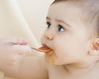 怎样帮宝宝调理肠胃 如何调理宝宝肠胃