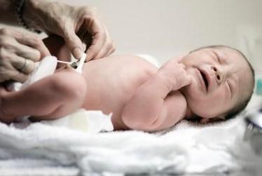 新生宝宝的护理方法 新生宝宝护理的五大误区