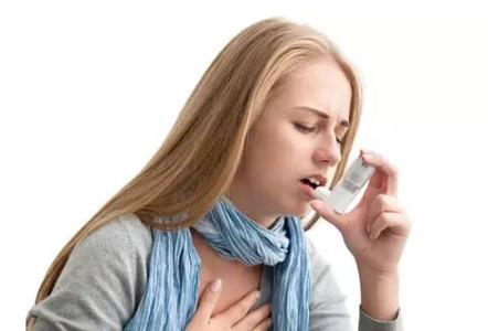 感冒嗓子难受吃什么好 冬季嗓子干痒难受吃什么好？