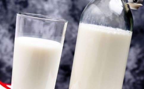 什么奶粉增强抵抗力 早晚一杯奶可以增强抵抗力