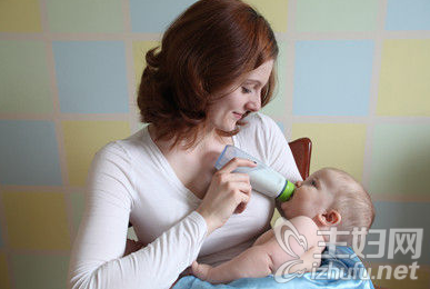 宝宝喝奶后呛奶 宝宝喝奶导致呛奶怎么处理