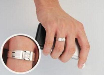 男女戒指的正确戴法 男女戒指的戴法和意义