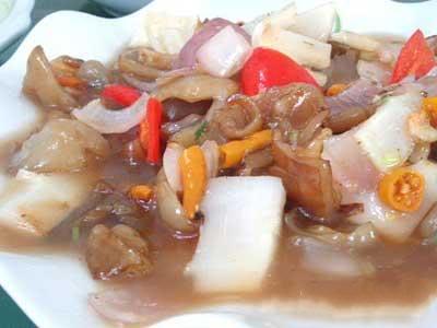 猪肉马蹄饺子 海蜇马蹄猪腱汤