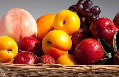 冬季吃什么水果好 冬季的水果要热着吃