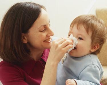 预防孩子感冒小偏方 如何预防孩子感冒