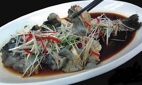 海参斑鱼的处理方法 海参斑鱼的烹饪方法