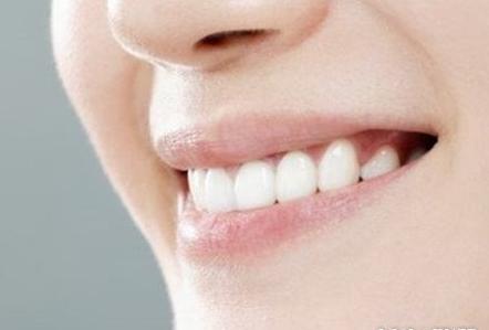烂嘴角的治疗方法 烂嘴角是怎么回事 烂嘴角的治疗方法