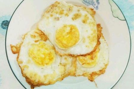 煎鸡蛋的做法大全图解 鸡蛋怎么煎好吃又简单