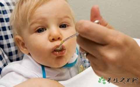 4儿童呕吐的原因及治疗 如何辨别宝宝呕吐原因