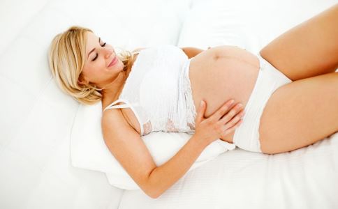 哪些因素容易引起早产 哪些因素会导致早产