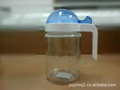 怎么清洗塑料油壶内部 玻璃油壶怎么清洗