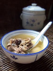 鸽子蛋的营养价值 补气血鸽子汤的做法_鸽子汤的营养价值