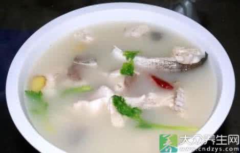 清炖鱼的家常做法 烹饪清炖鱼的方法