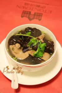 猪肝瘦肉香菇汤的做法 猪肝菜谱汤做法