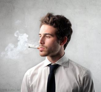 抽烟对男人的危害 男人的抽烟危害