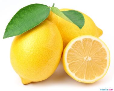 柠檬水的功效与作用 柠檬的五大妙用_柠檬的功效作用