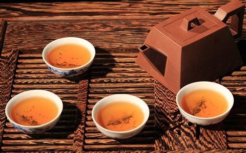 冲泡茶叶和品饮茶汤 饮茶误区及茶叶的存储