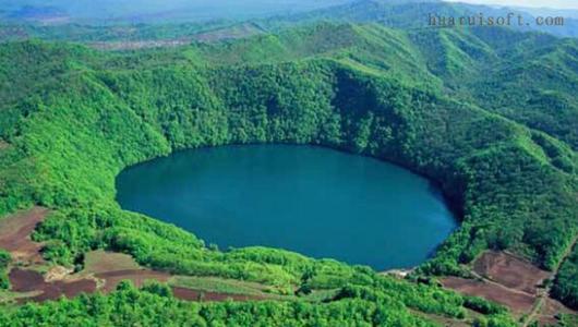 吉林白山 吉林白山龙湾火山湖