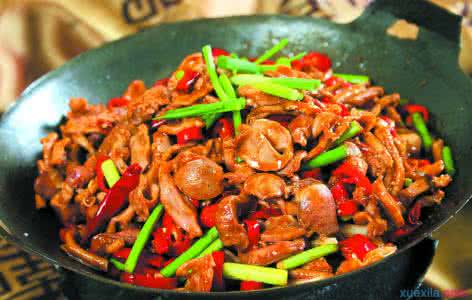 酸辣大肠怎么做 干锅鸡杂怎么做好吃