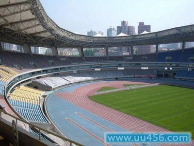 八万人体育场 上海城区风光八万人体育场介绍
