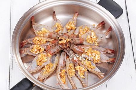 蒜蓉虾的做法 蒜蓉开边虾的好吃做法