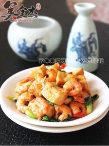 虾仁豆腐羹的家常做法 虾仁豆腐怎么做好吃 虾仁豆腐的家常好吃做法