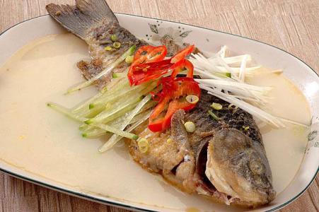 清炖鱼的家常做法 清炖鱼的做法菜谱