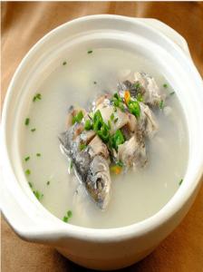 鲫鱼汤的做法 鲫鱼汤的5种美味做法