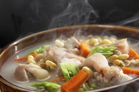 产妇猪蹄汤怎么做 菜谱猪蹄汤怎么做