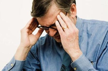 头痛怎么办快速缓解 头痛恶心是怎么回事