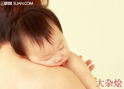 乳房与月亮电影中喂奶 喂奶期间乳房异常怎么处理