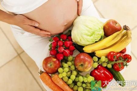 水果煮着吃功效更神奇 最适合孕妇吃的水果 对孕妈有特殊奇效的水果