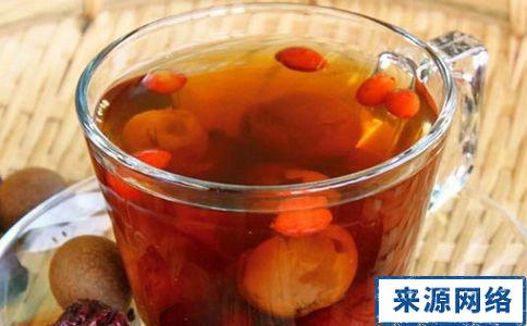 红枣茶的功效与作用 红枣茶的做法及功效作用