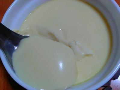 牛奶鸡蛋羹的做法 牛奶炖鸡蛋怎么做好吃 牛奶炖鸡蛋的做法